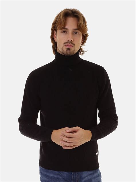 maglia chanel uomo prezzo|Maglione a collo alto da uomo Chanel i.